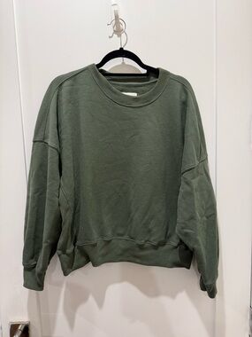 Abercrombie & Fitch Olive Green Crewneck Sweater